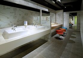 Park City Inn & Hostel - Yonghe Taipei