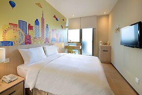 Park City Inn & Hostel - Yonghe Taipei