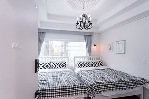 Mono House Hongdae 2