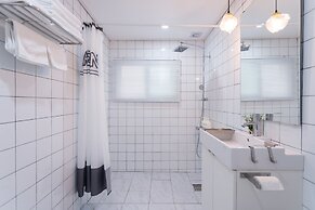 Mono House Hongdae 2