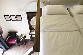 Baan Luang Rajamaitri Historic Inn