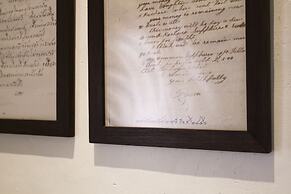 Baan Luang Rajamaitri Historic Inn