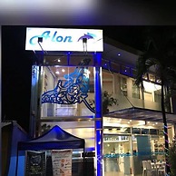 Alon Travelers Lodge