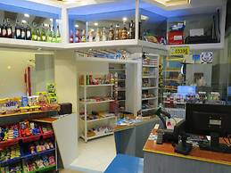 Alon Travelers Lodge