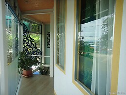 Alon Travelers Lodge