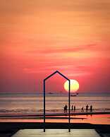 New Travel Beach Resort