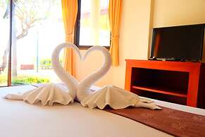 New Travel Beach Resort