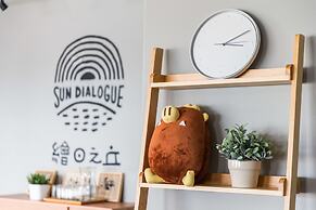 Sun Dialogue Hotel by Cosmos Creation