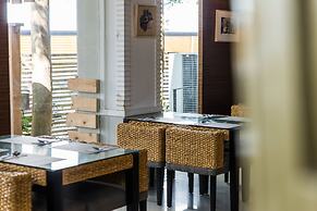 Sun Dialogue Hotel by Cosmos Creation