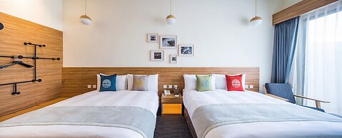 Sun Dialogue Hotel by Cosmos Creation