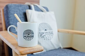 Sun Dialogue Hotel by Cosmos Creation