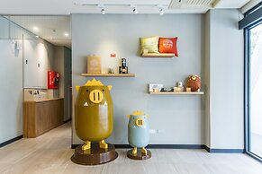 Sun Dialogue Hotel by Cosmos Creation