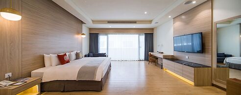 Sun Dialogue Hotel by Cosmos Creation