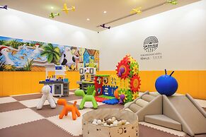 Sun Dialogue Hotel by Cosmos Creation