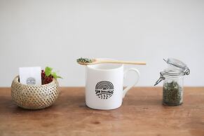 Sun Dialogue Hotel by Cosmos Creation