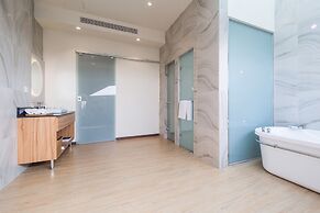 Sun Dialogue Hotel by Cosmos Creation