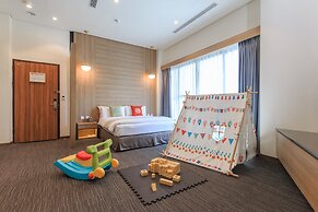 Sun Dialogue Hotel by Cosmos Creation