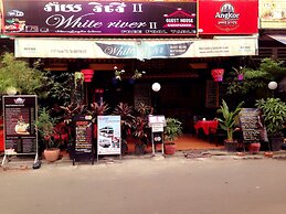 White River II Hostel