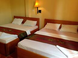 White River II Hostel