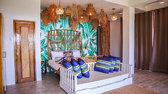 Suites by Eco Hotels