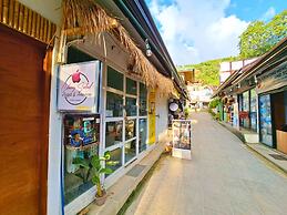 Suites by Eco Hotels