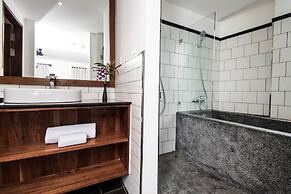 Aquarius Hotel & Urban Resort Phnom Penh