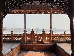 Zaffer Group of Houseboats