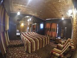 Zaffer Group of Houseboats