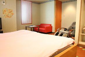 Hotel TROPICAL OSAKA - Adults Only