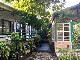 Champs Yazuh B&B