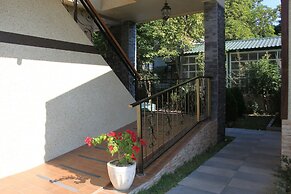 Champs Yazuh B&B