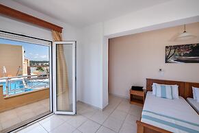 Sunrise Studios & Apartments