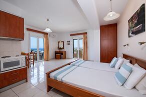 Sunrise Studios & Apartments