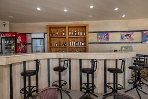 Sunrise Studios & Apartments