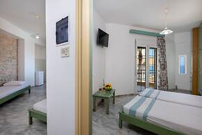 Sunrise Studios & Apartments