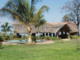 Nkhudzi Beach Lodge
