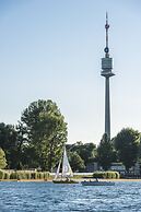 AJO Vienna Beach - Contactless Check-in