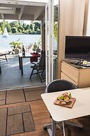 AJO Vienna Beach - Contactless Check-in
