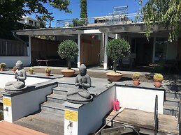 AJO Vienna Beach - Contactless Check-in
