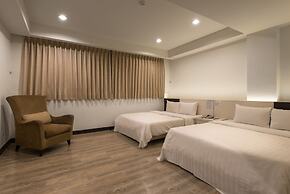 Lotus Yuan Business Hotel