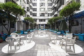 Lotus Yuan Business Hotel