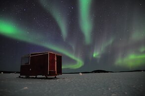 Lake Inari Mobile Cabins