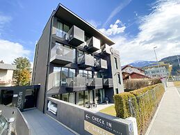 Blackhome Innsbruck City East