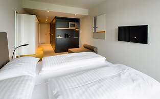 Blackhome Innsbruck City East