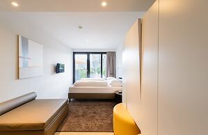 Blackhome Innsbruck City East