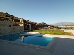 Villa Stylianos - Hostel