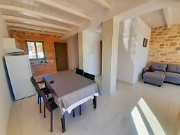 Villa Stylianos - Hostel