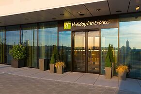 Holiday Inn Express Munich City West, an IHG Hotel
