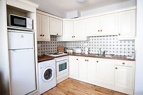 Dominic Street Apartments