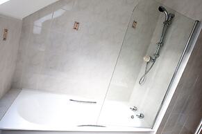 Dominic Street Apartments